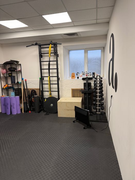 Здається зал для індивідуальних і групових тренувань погодинно