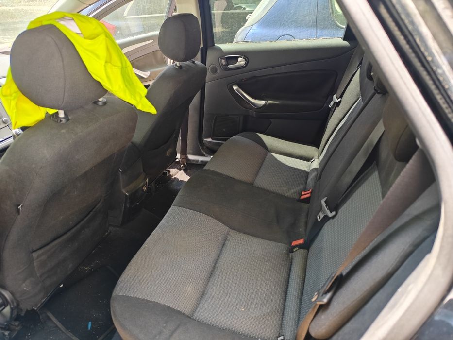 Ford Mondeo SW — fotografia 6