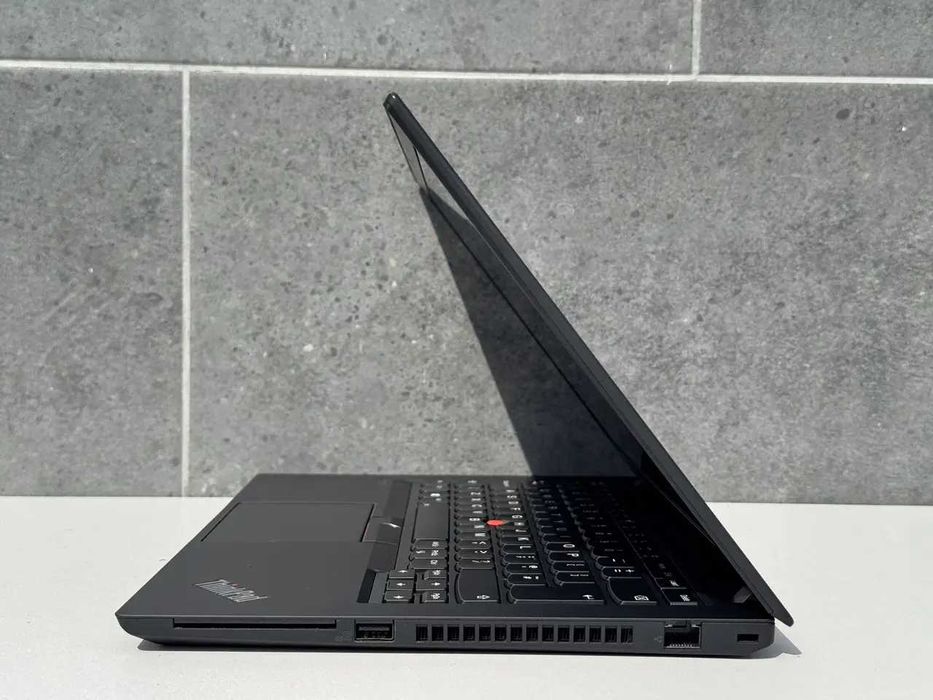 Lenovo ThinkPad T14 Gen 2/i5-1145G7/16Gb DDR4/256Gb/14" IPS/Гарантія