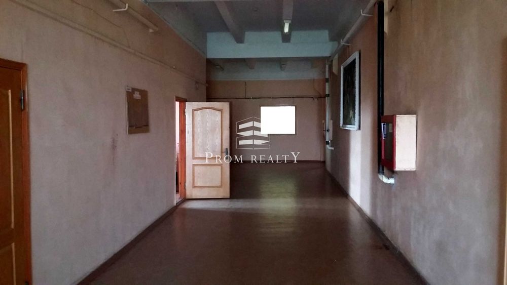 Продаж промислової будівлі 4000 м2