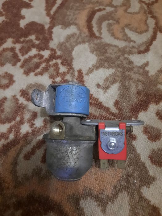 Продам бампер ваз