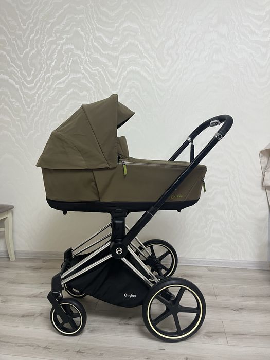 Cybex Priam 4.0 люлька та шасі