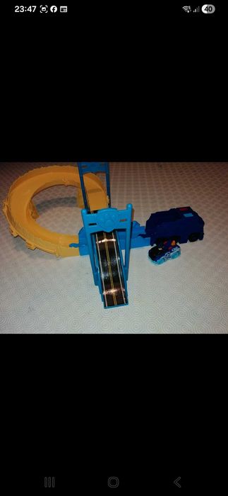 Pista de carros patrulha pata