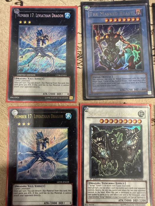 Lote de Cartas Yu-gi-oh