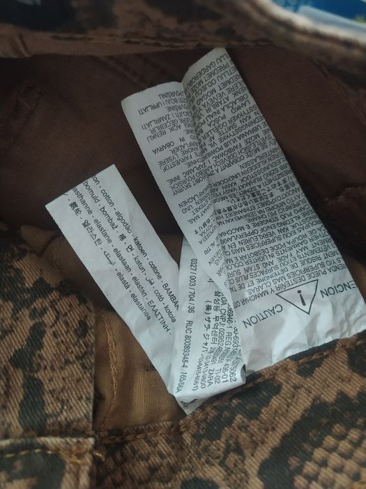 Spodnie wężowe.Jeans.36.Zara