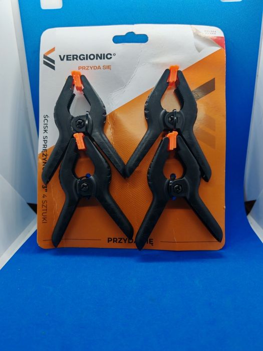 Scisk sprezynowy 3". 4 szt