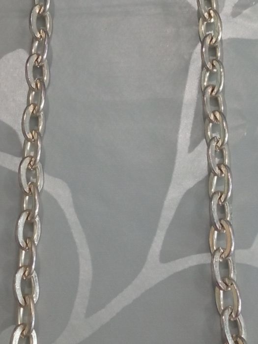 A ESTREAR - Colares sem brincos (com uma ou duas voltas)