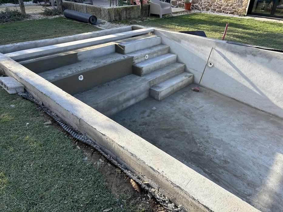 Construçao de piscinas