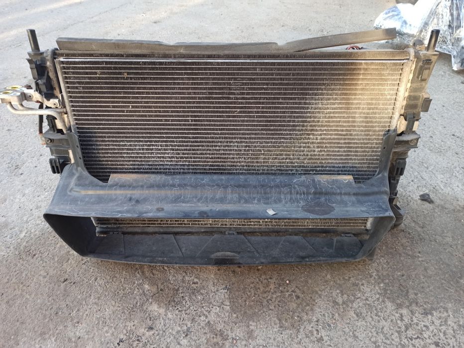 Радіатор основний касета Volvo S40 V50 1.8 бензин дифузор