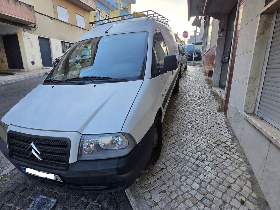 Citroën Jumpy 2.0 HDi 2007 — Avariada — Venda no estado em que se encontra