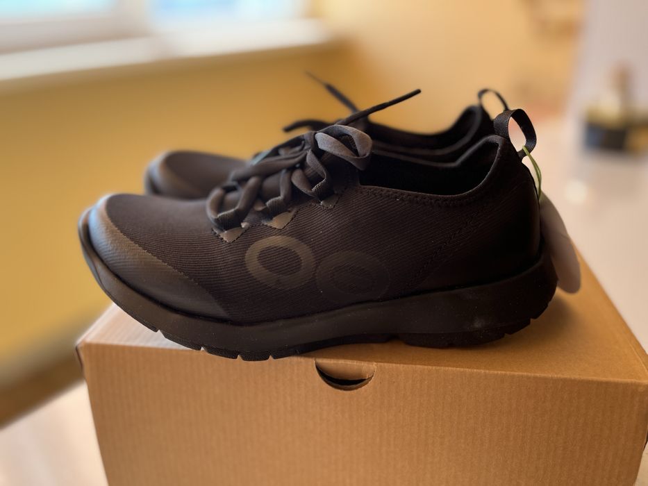 Продам класнючі кросівки