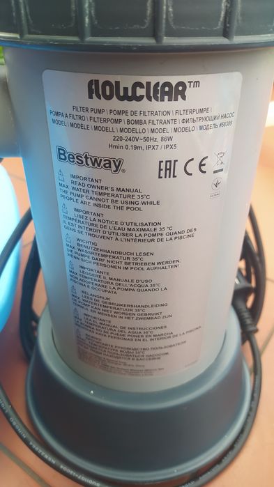 Duży basen ogrodowy stelażowy Bestway na całe lato!