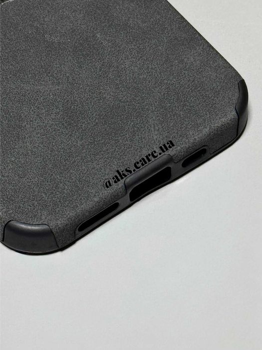 Чорний силіконовий вельвет чохол еко-замш з логотипом на айфон iPhone