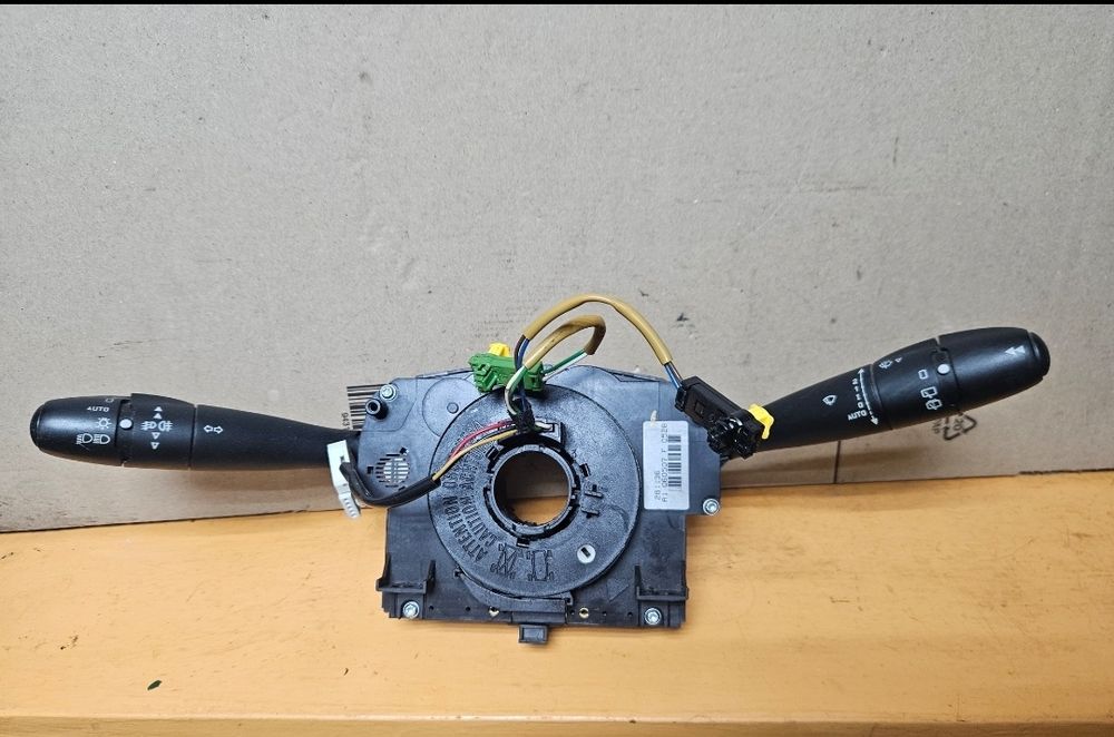 Подрулевой переключатель Peugeot 207, 308, 607, C4, C2, C3