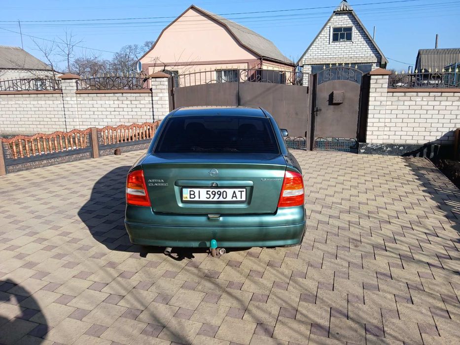 Опель астра 1.4 газ один власник