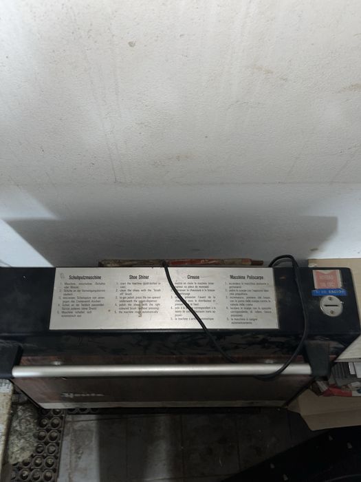 Maquina de engraxar sapatos
