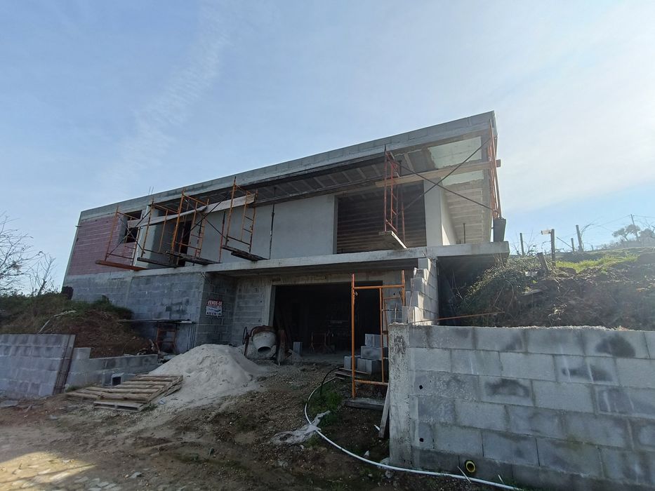 Moradia em fase de construção