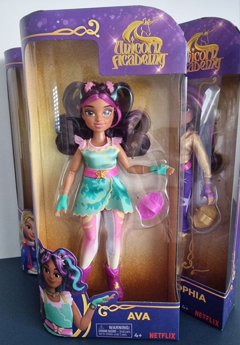 Лялька Ava Fashion від Unicorn Academy