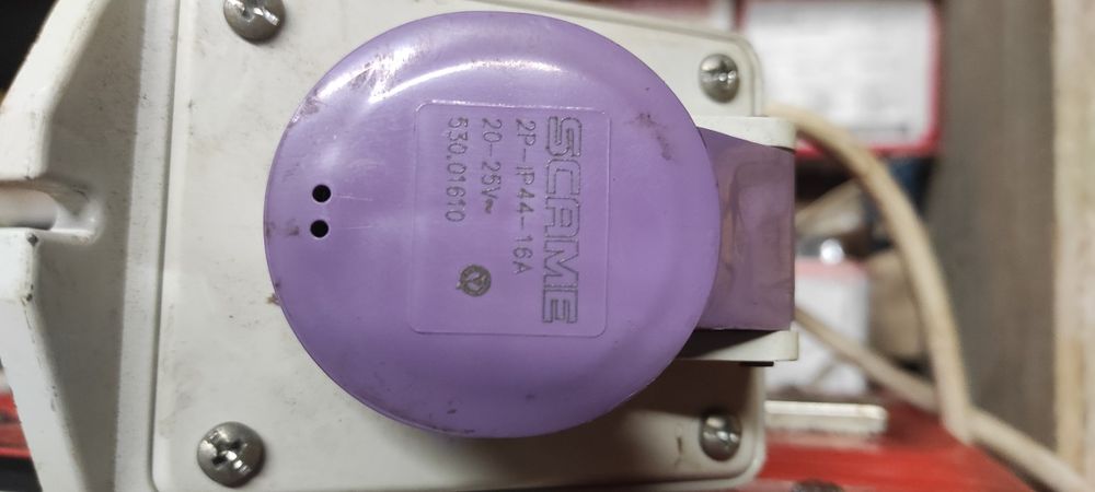 Ładowarka wózka 24v 7A newton 7452