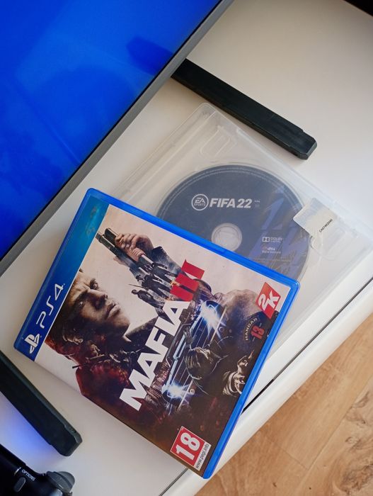 PlayStation 4PRO 1TB