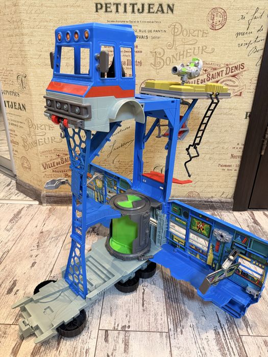 Бен тен  Ben 10 - машина, фигурки, мотоцикл