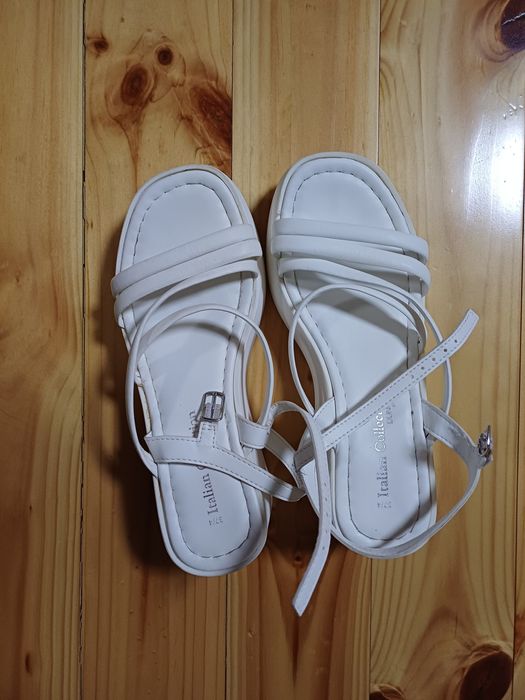 Босоніжки Італія 23,5