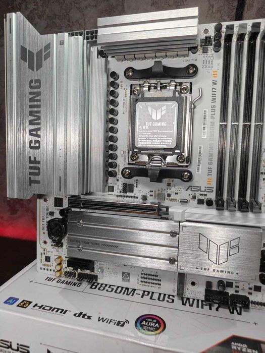 Материнська плата Asus Tuf Gaming B850M-Plus Wifi7 W (AM5) 7000-9000 AMD