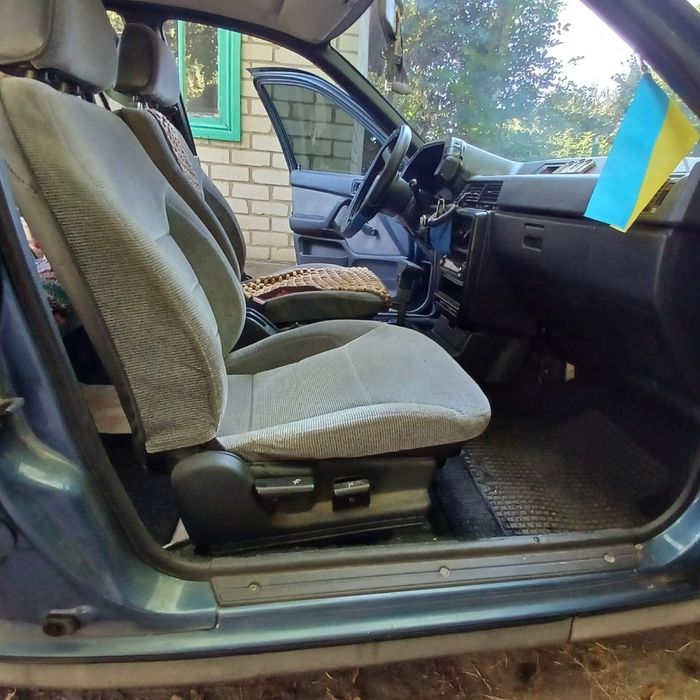 Mitsubishi Lancer 90 года