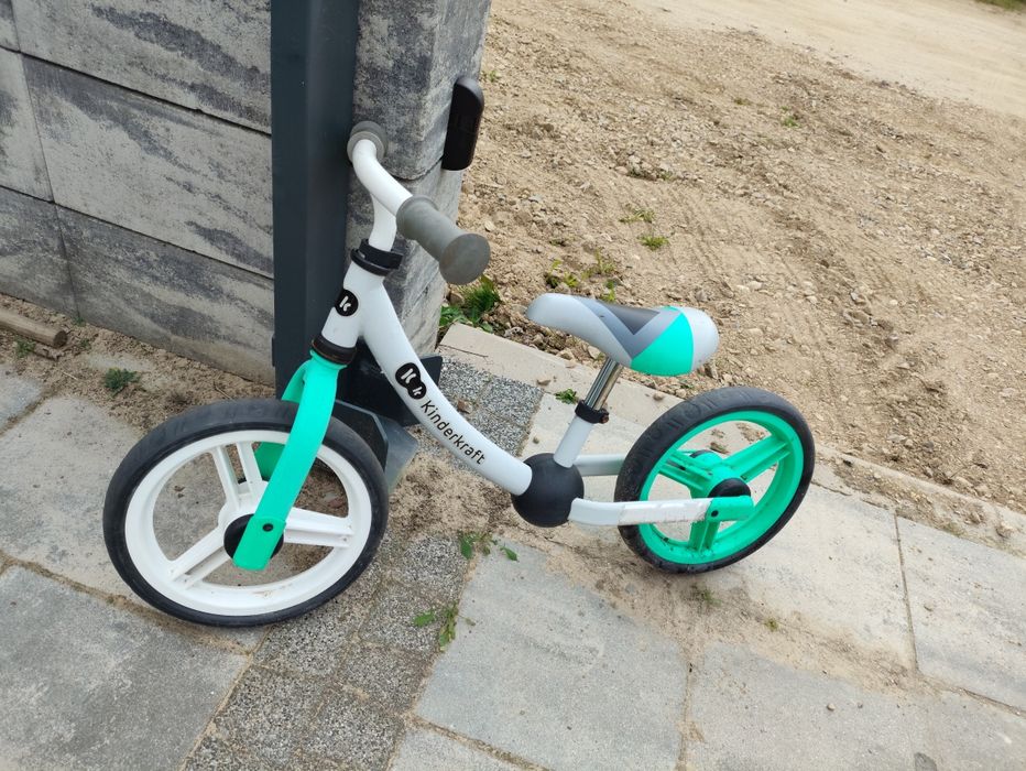 Kinderkraft rowerek biegowy biegówka