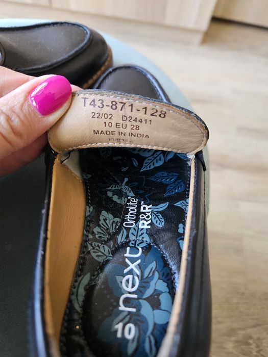 Eleganckie buty Next dla chłopca 28