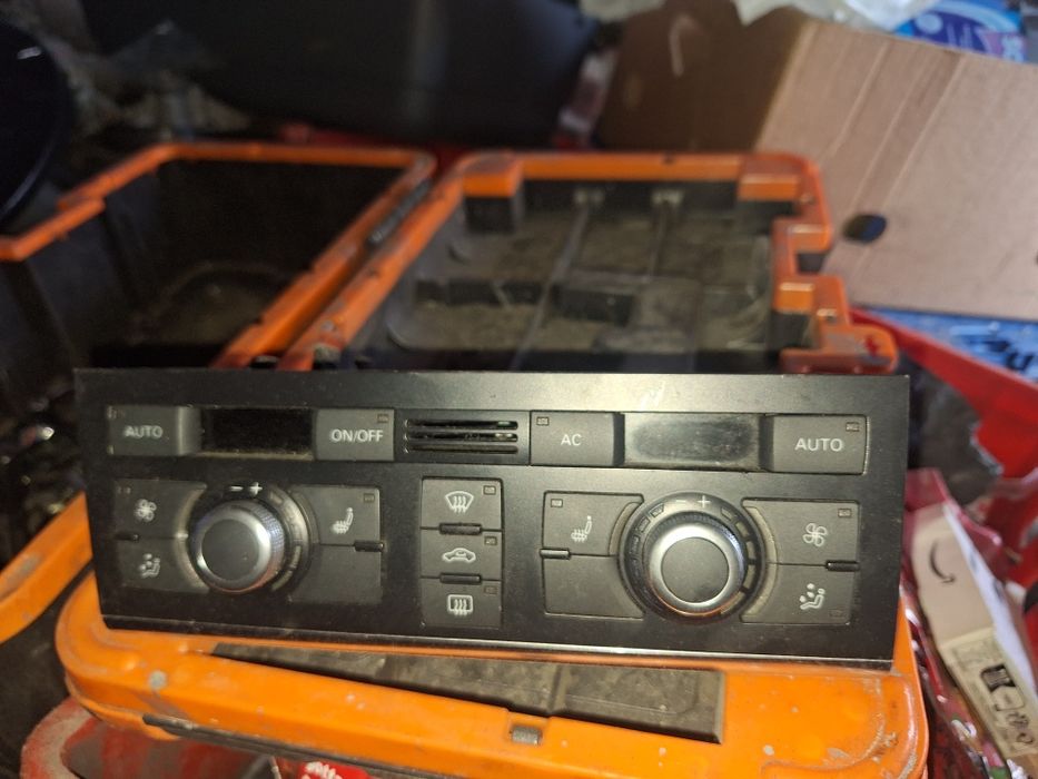 PANEL klimatronik Audi A6 C6 lift 4f1820043ak