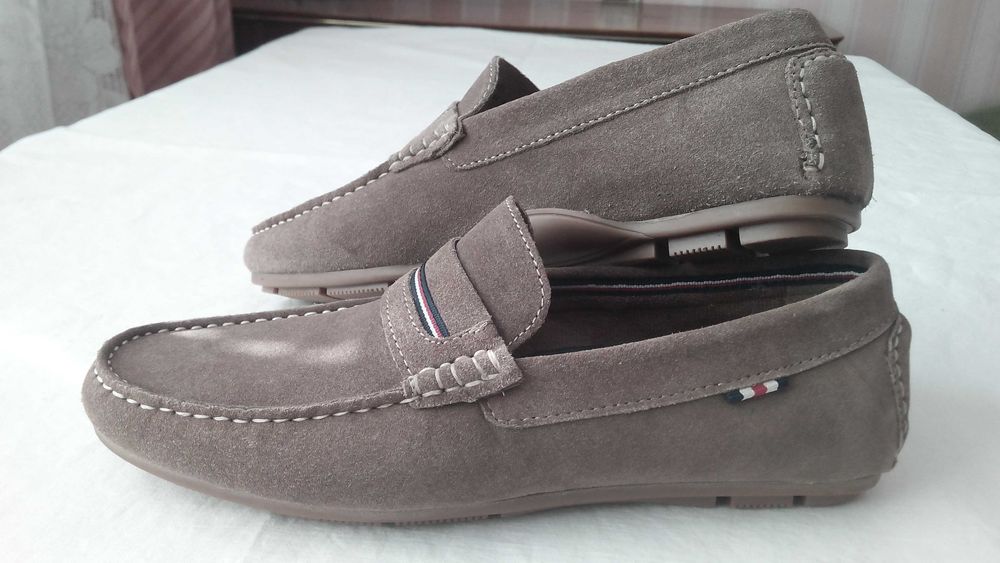 Продам мокасіни.