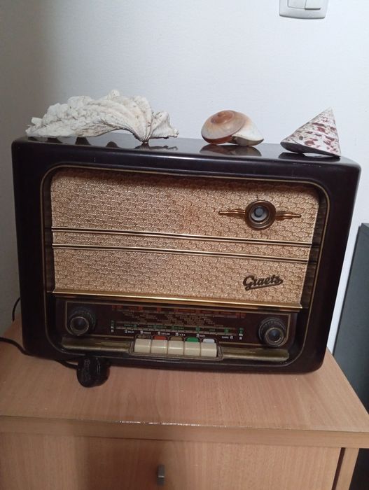 Rádio antigo Marca Graets