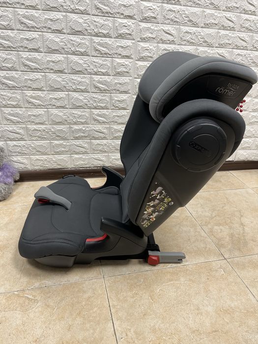 Автокрісло BRITAX ROMER KIDFIX 3 M Група 2/3 (15-36 кг) бустер