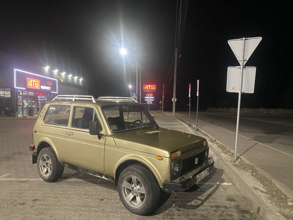 Продам ваз 21121  нива акційна ціна до завтра 1050