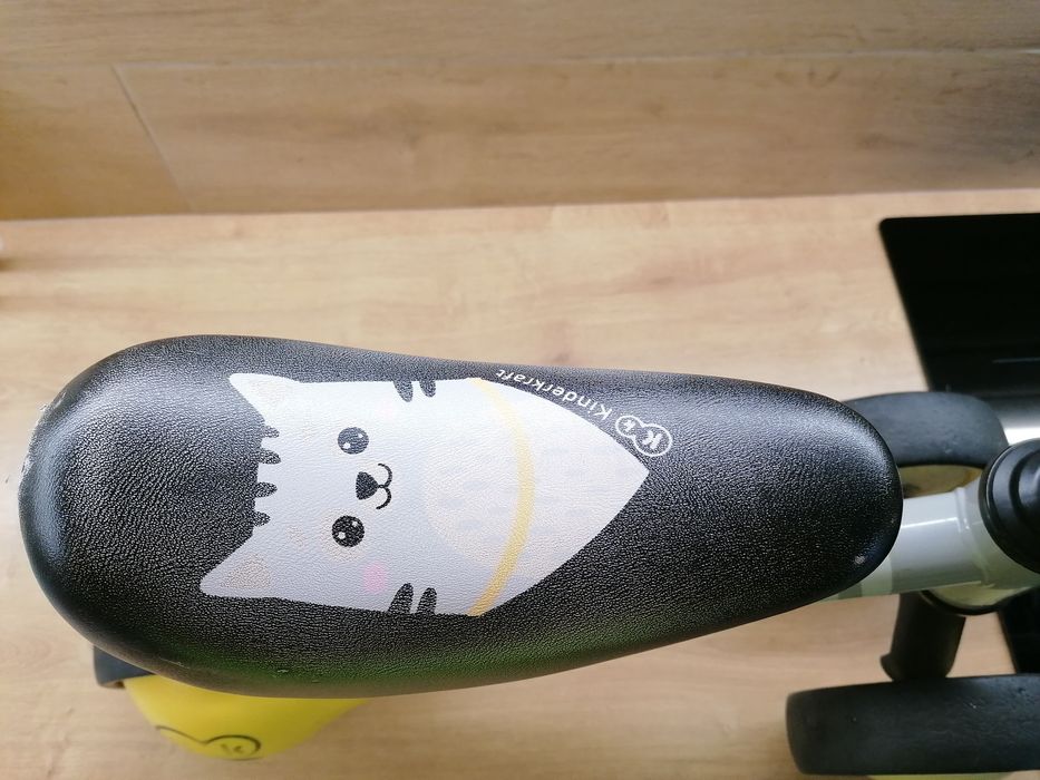 Біговел Kinderkraft для найменших дітей 1-2,5 роки