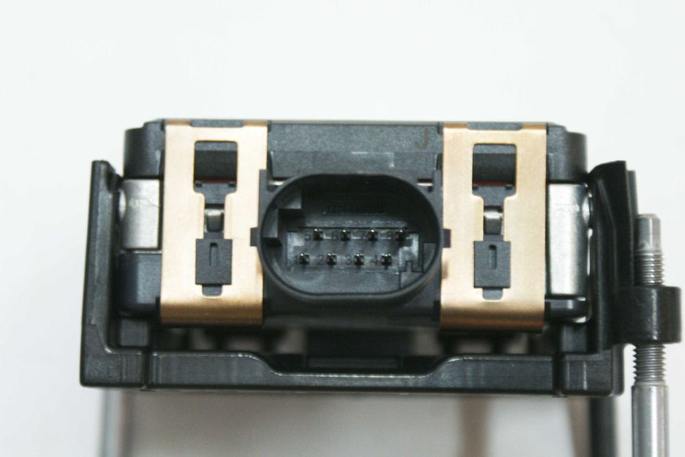 Sanon　0331 Sensor czujnika cofania Vertex