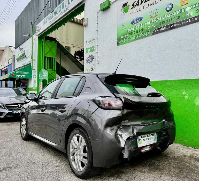 PEUGEOT 208 II 1.2 PureTech