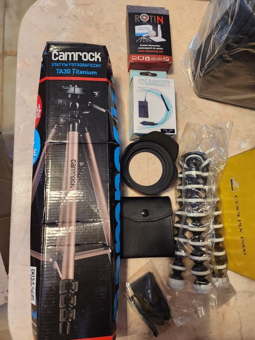 Nowy aparat Nikon900 + akcesoria