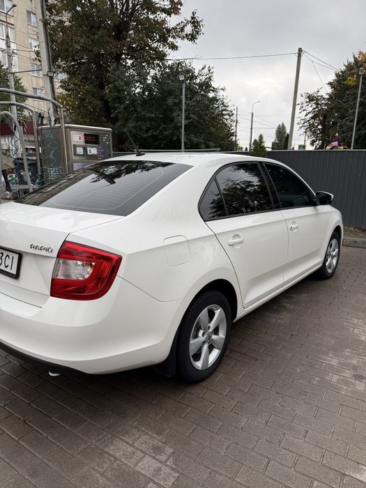 Skoda rapid 2016