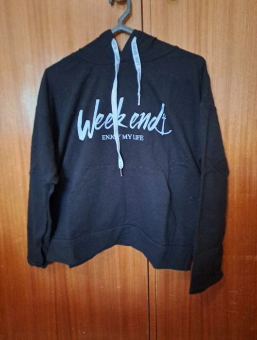 Sweatshirt preta feminina