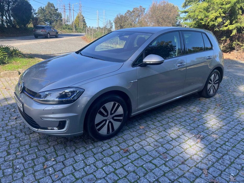 Volkwagen e-Golf, 2018, 36kWh, elétrico, só 53.000kms