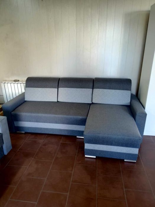 Narożnik tapicerowany w szarości