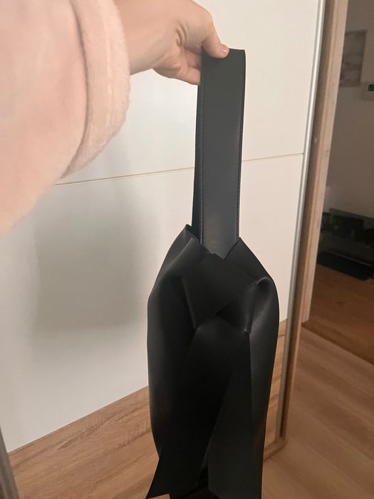 Torebka czarna z eko skóry stan super