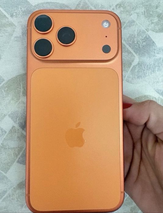 Iphone 17 Pro Laranja - TROCO