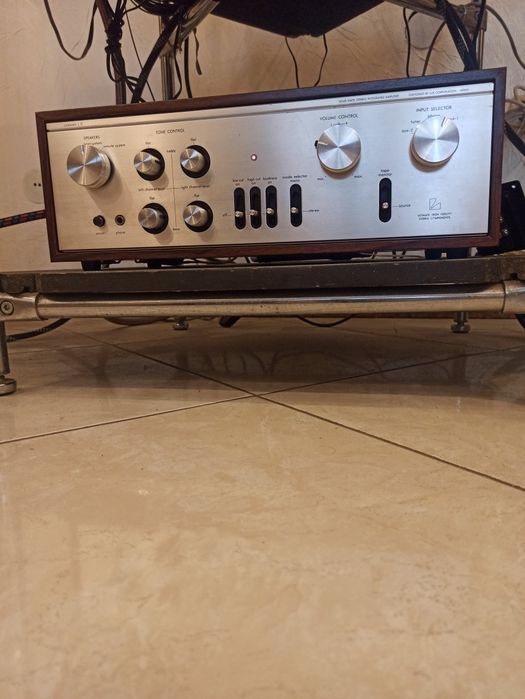 LUXMAN L-31- усилитель high -end.