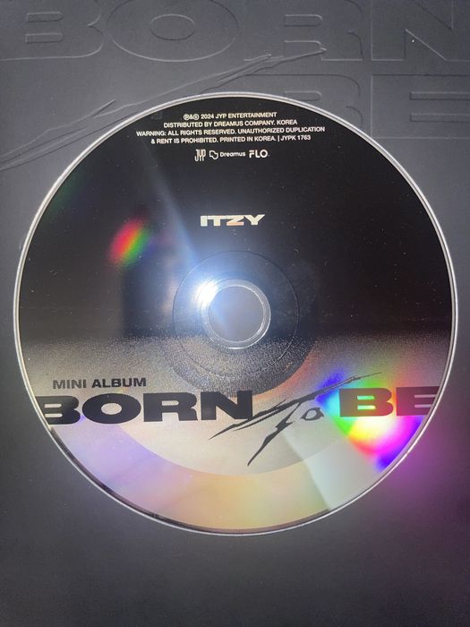Album ITZY Born to be ver. standard