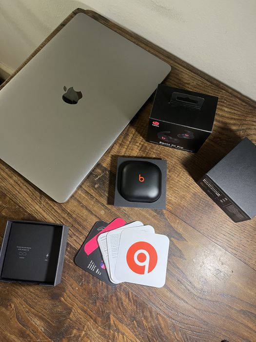 Beats Fit Pro (C/Caixa e acessórios)