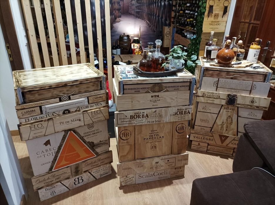 Móveis garrafeira personalizados e originais