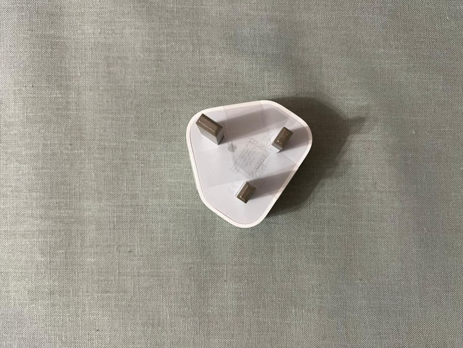 Zasilacz do iPhone Apple - Wielka Brytania 5V - 1A ładowarka A1399